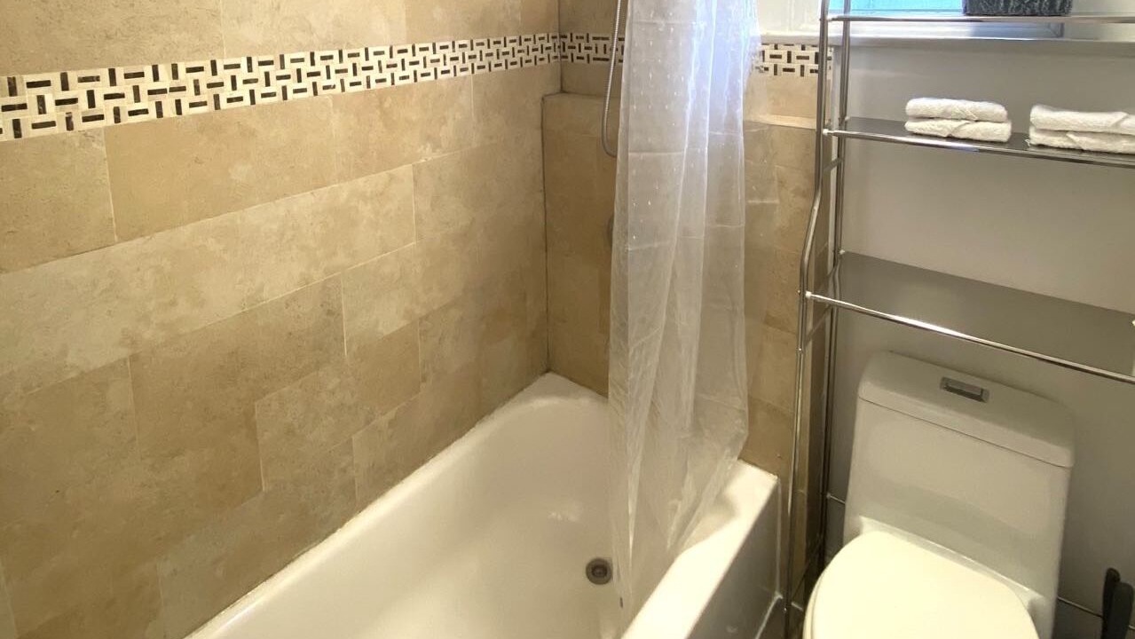Photo of Bathroom in Alhambra