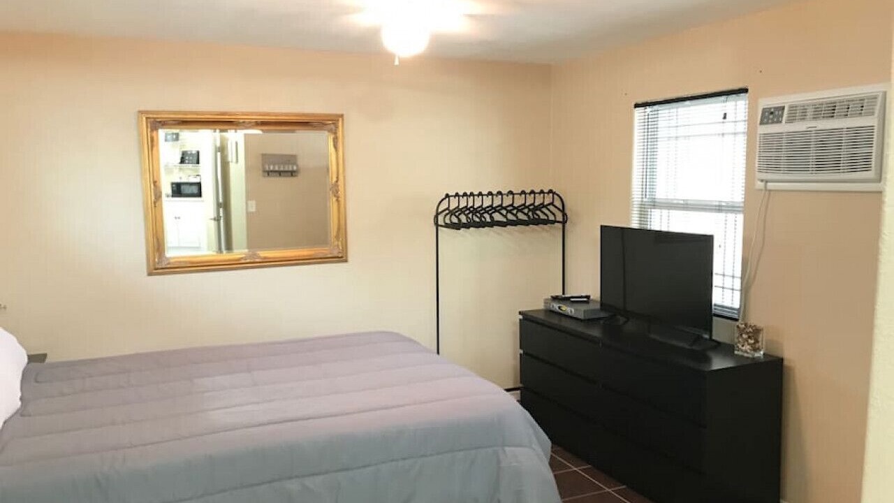 Photo of Bedroom in Azusa