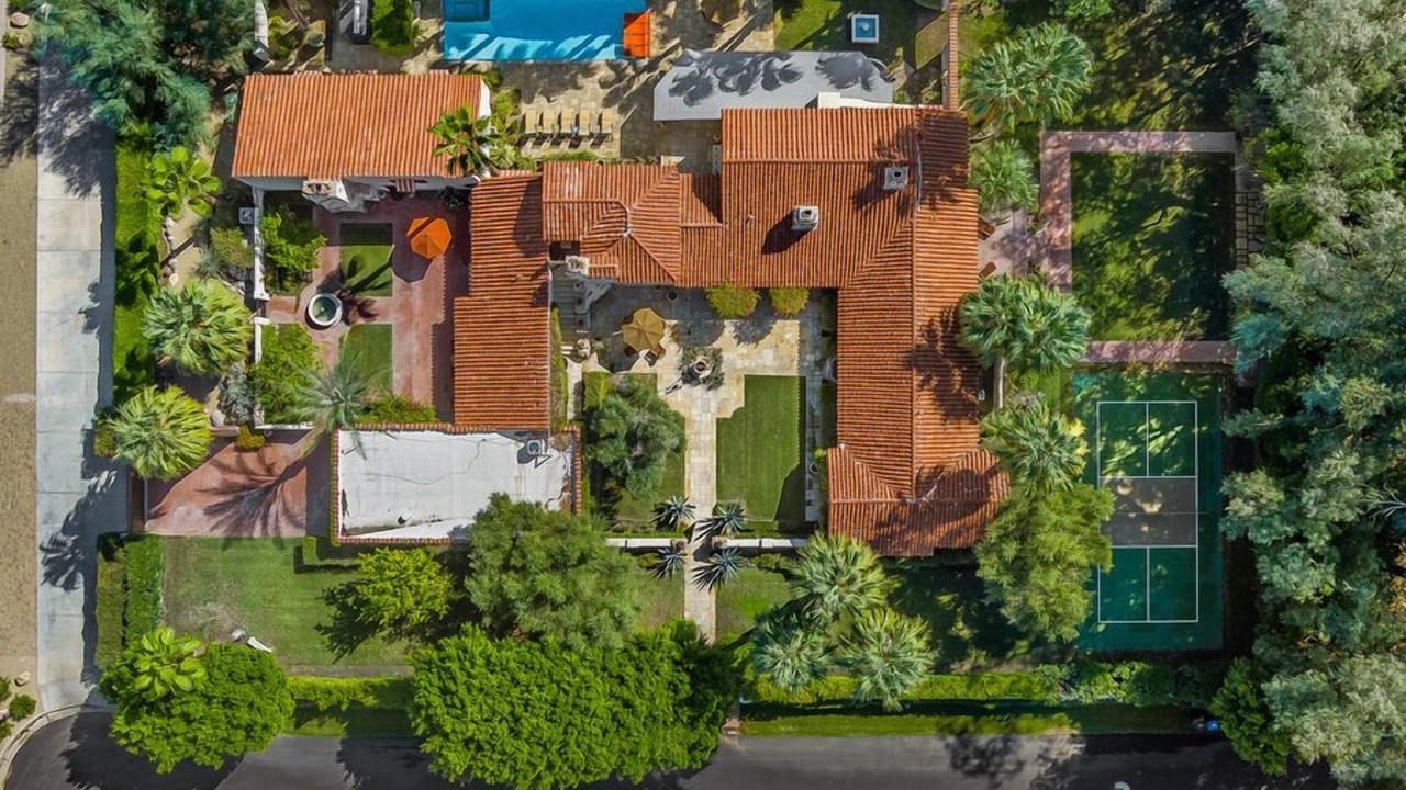Photo of Outdoor in The Movie Colony