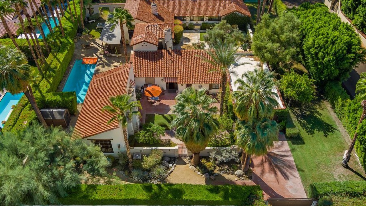 Photo of Outdoor in The Movie Colony