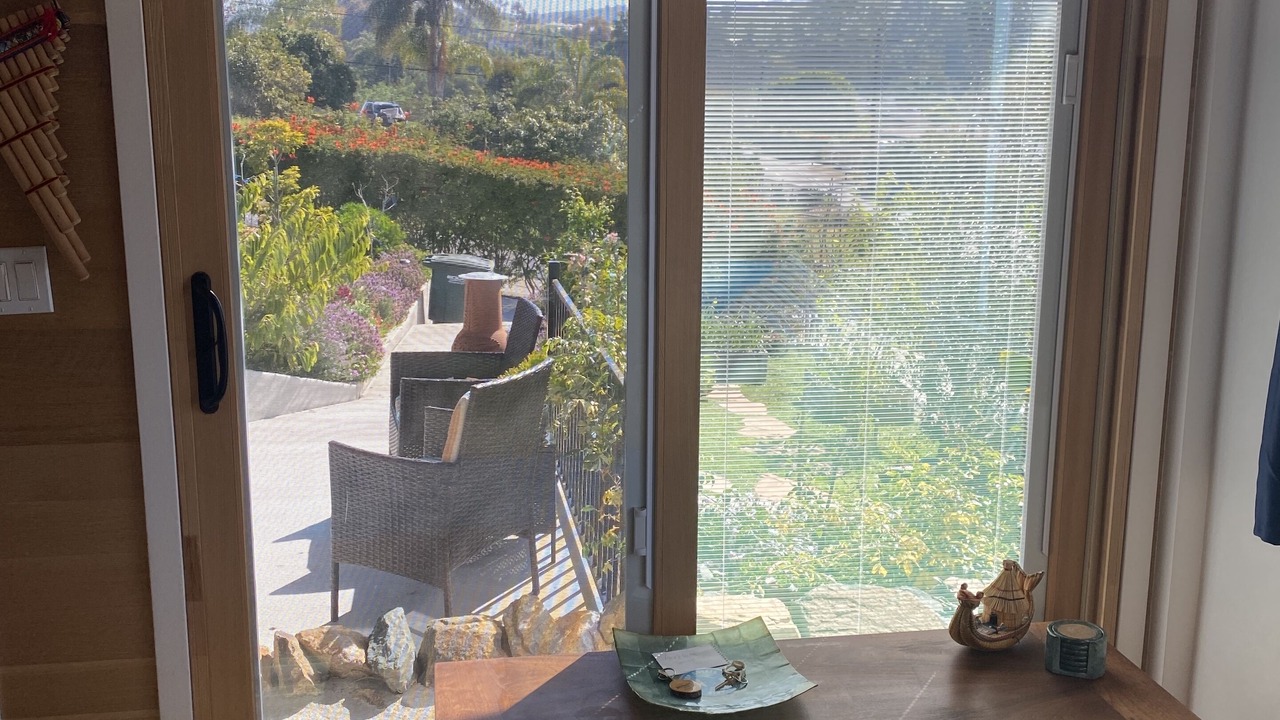 Photo of Livingroom in Vista