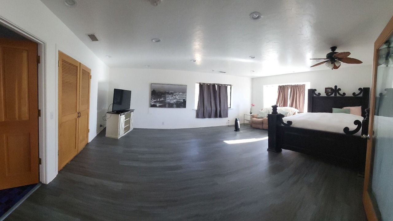 Photo of Bedroom in Agua Dulce