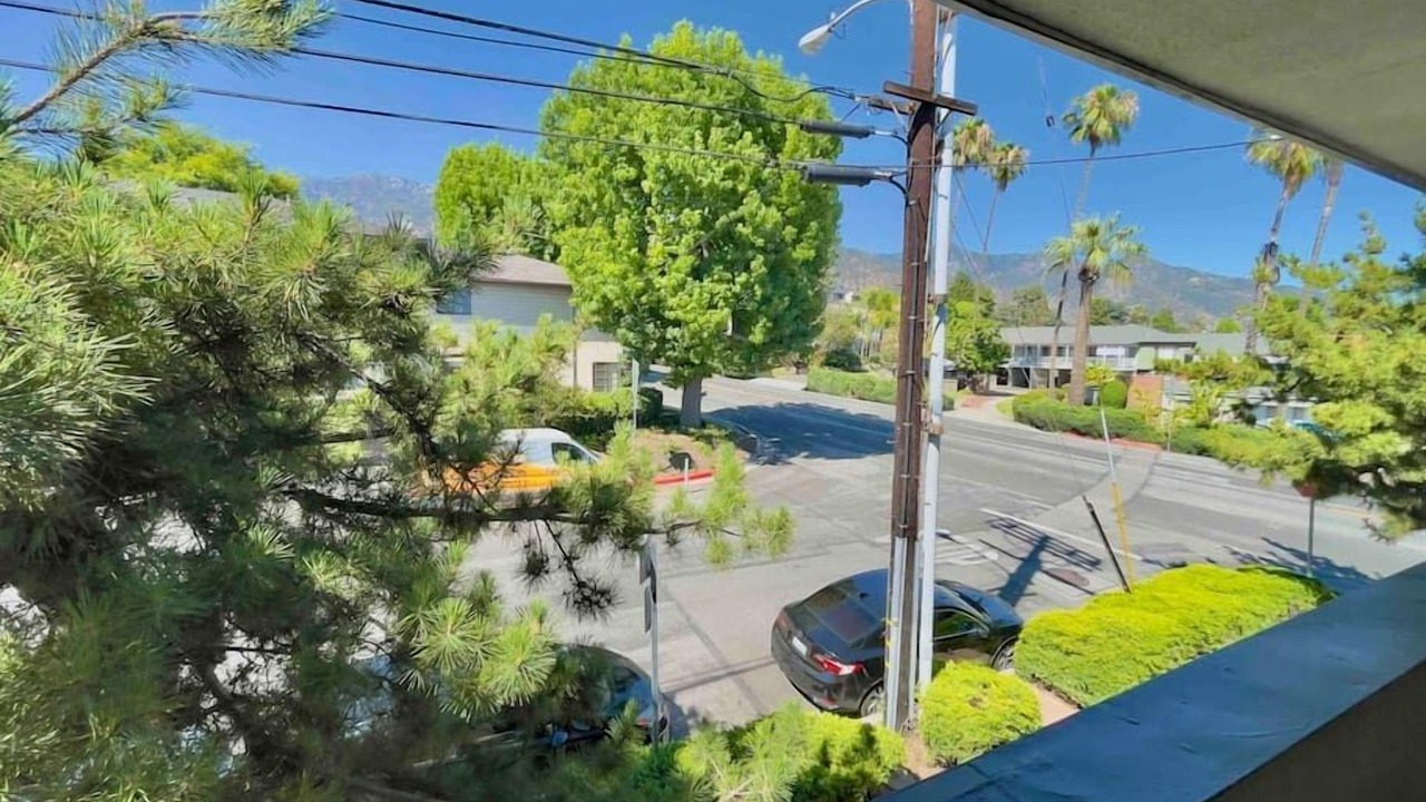 Photo of Outdoor in Altadena