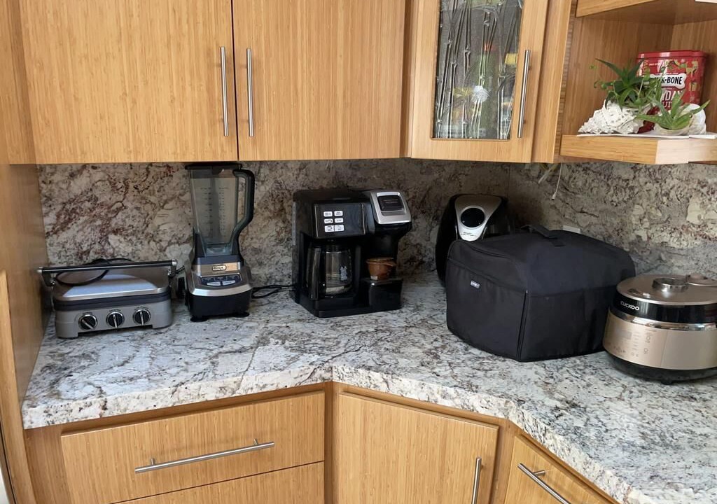 Photo of Kitchen in Peninsula