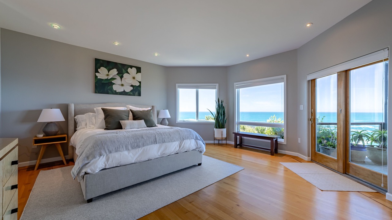 Photo of Bedroom in Shelter Cove