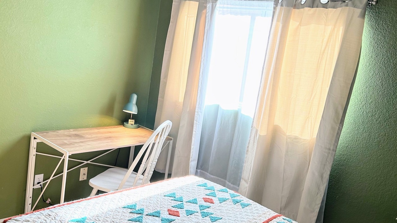 Photo of Bedroom in Hemet