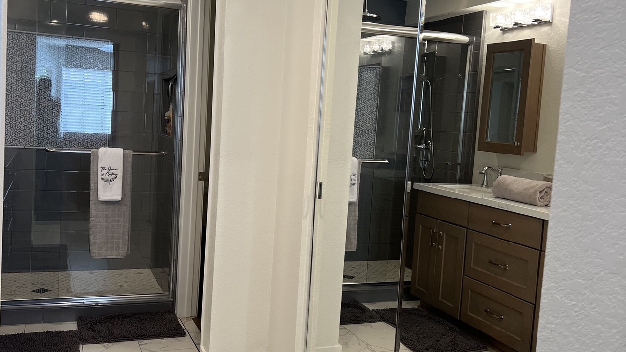Photo of Bathroom in Hollywood Beach