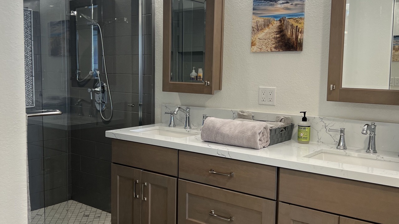 Photo of Bathroom in Hollywood Beach