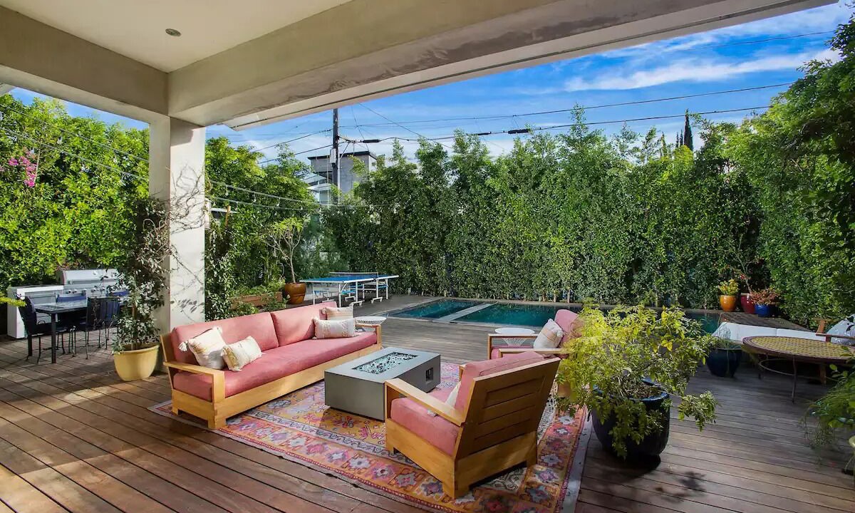 Photo of Outdoor in Beverly Grove