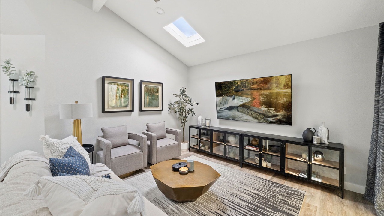 Photo of Livingroom in Santa Ana