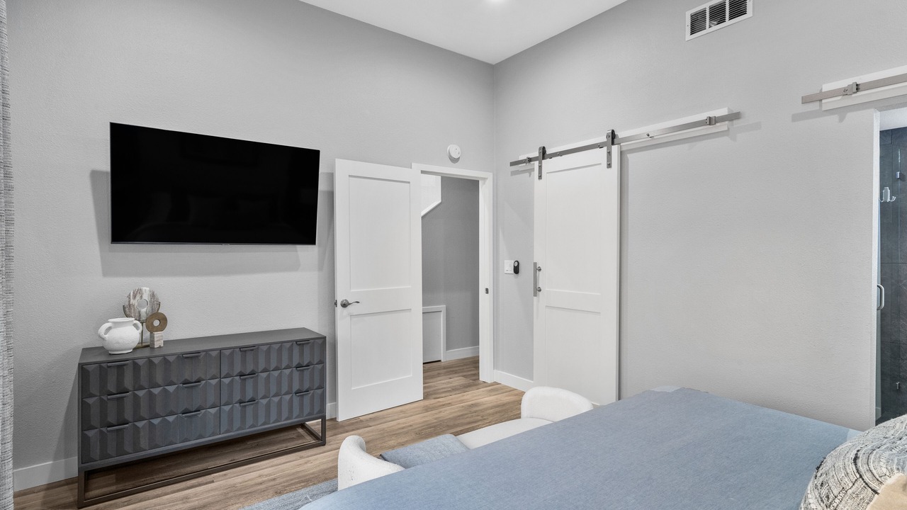 Photo of Bedroom in Santa Ana