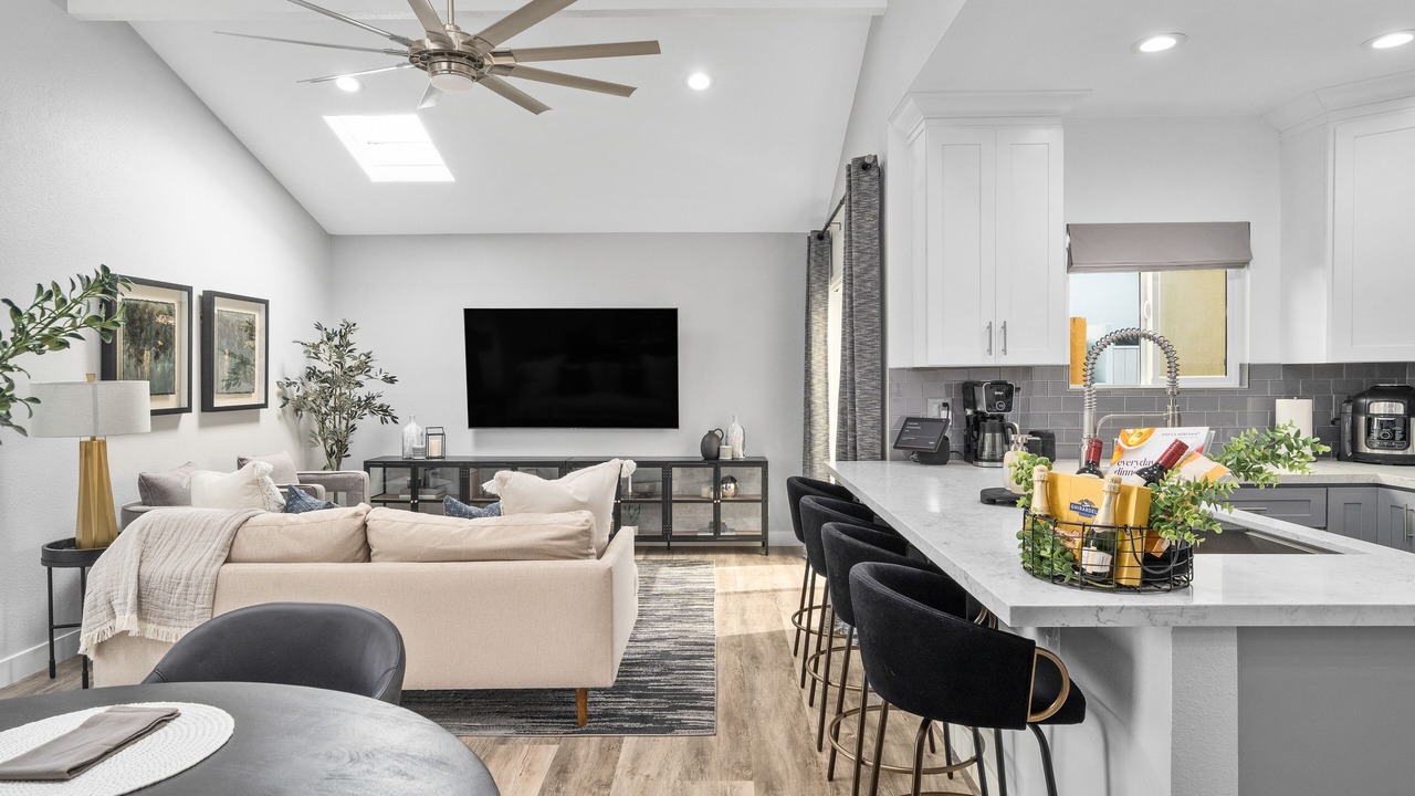 Photo of Livingroom in Santa Ana