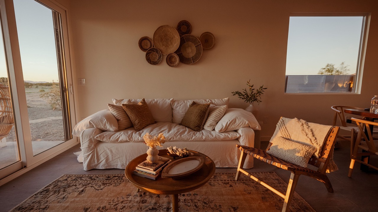 Photo of Livingroom in Landers