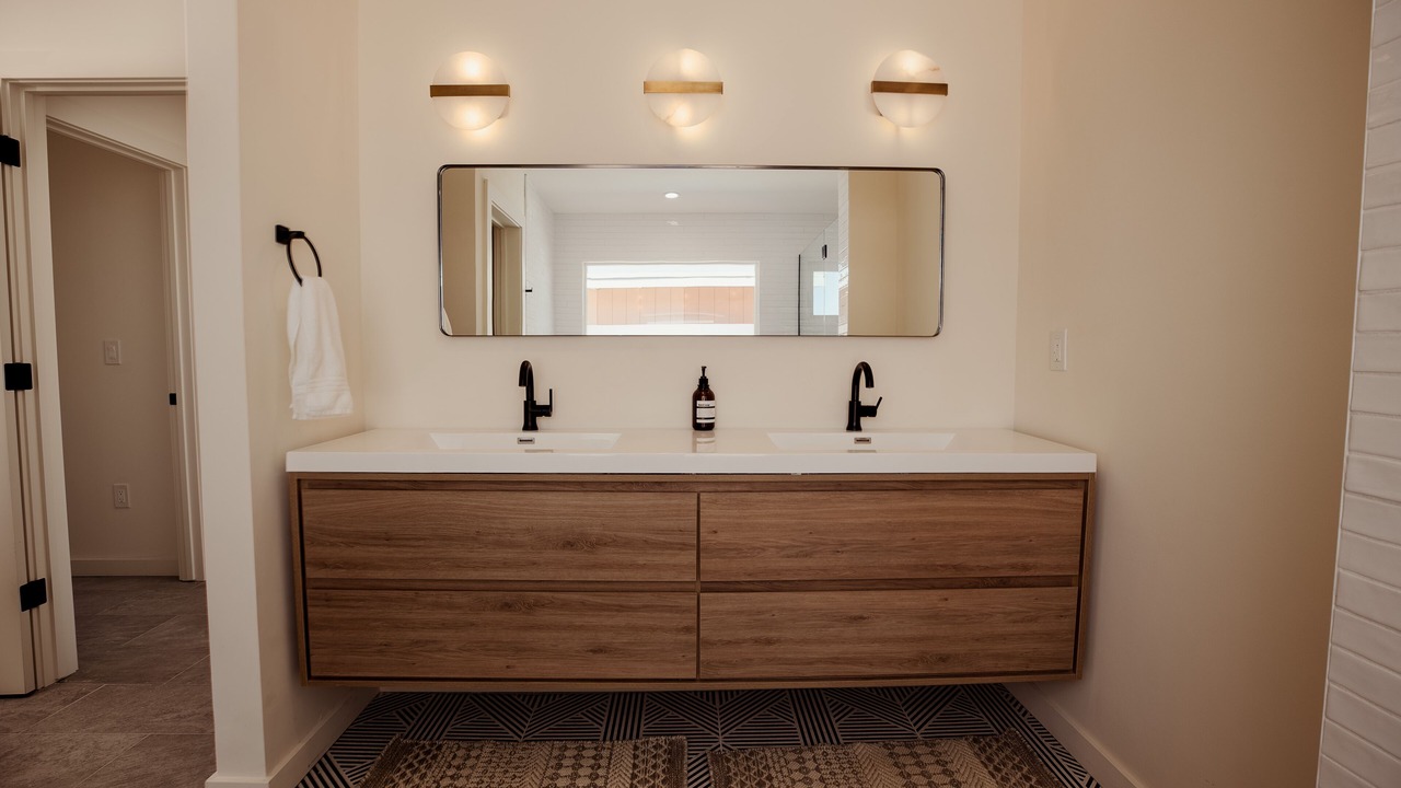 Photo of Bathroom in Landers