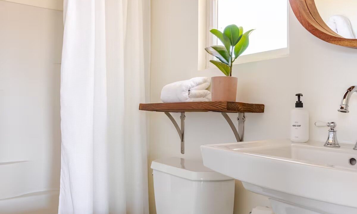Photo of Bathroom in Twentynine Palms