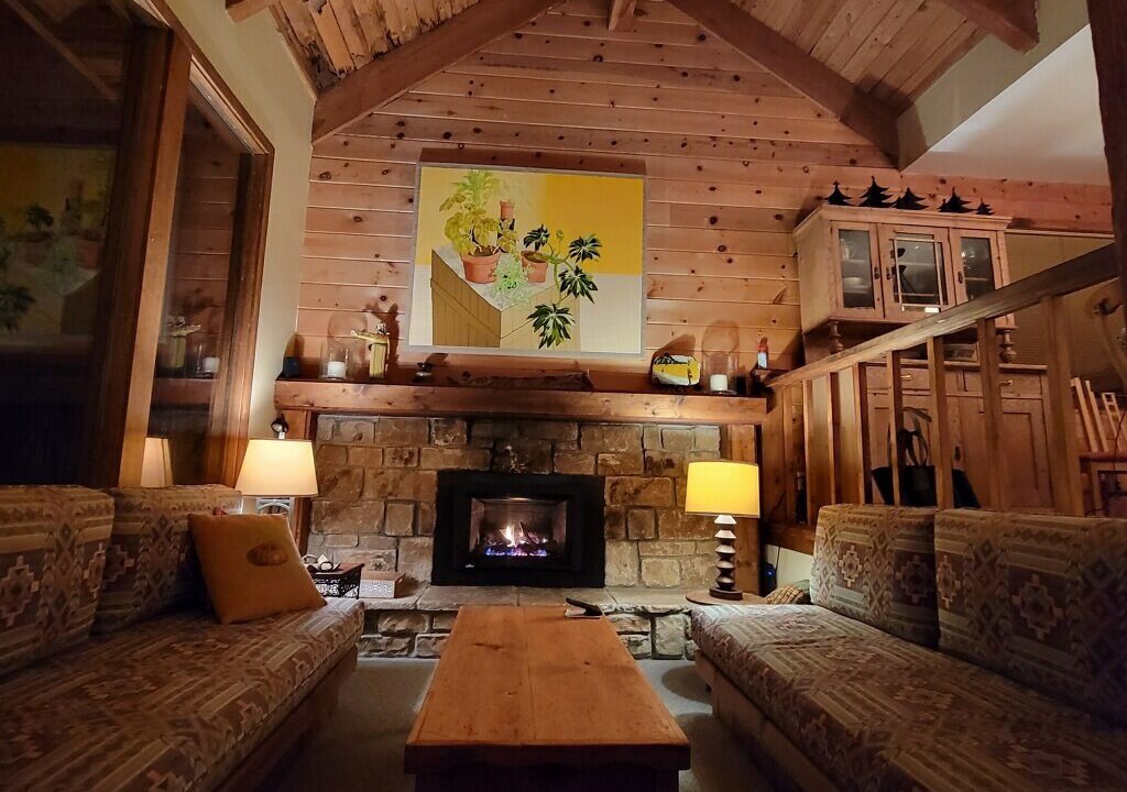 Photo of Livingroom in Kingswood Estates