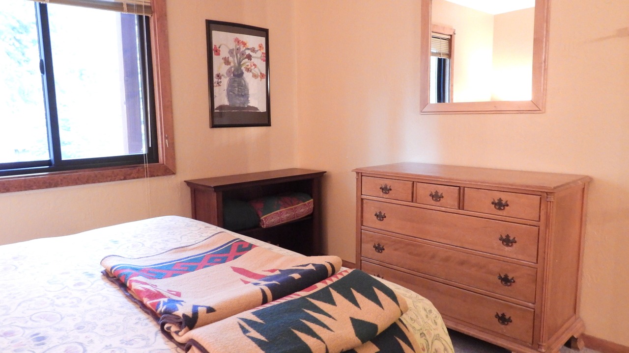 Photo of Bedroom in Kingswood Estates