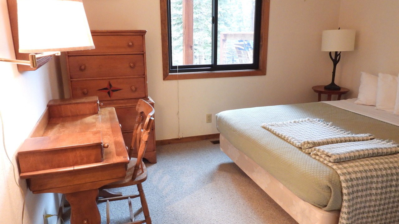 Photo of Bedroom in Kingswood Estates