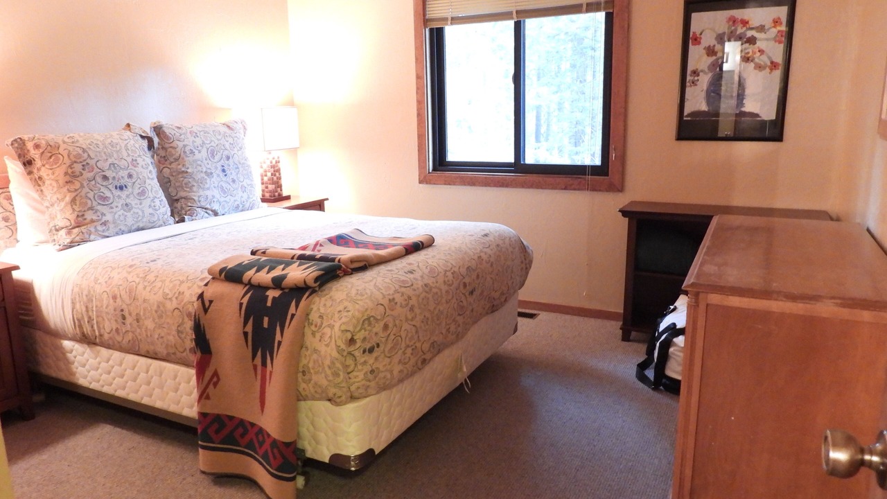 Photo of Bedroom in Kingswood Estates