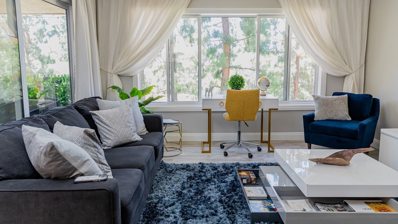 Photo of Livingroom in Laguna Hills