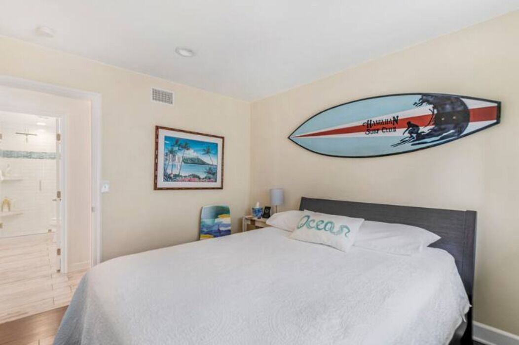 Photo of Bedroom in Huntington Beach