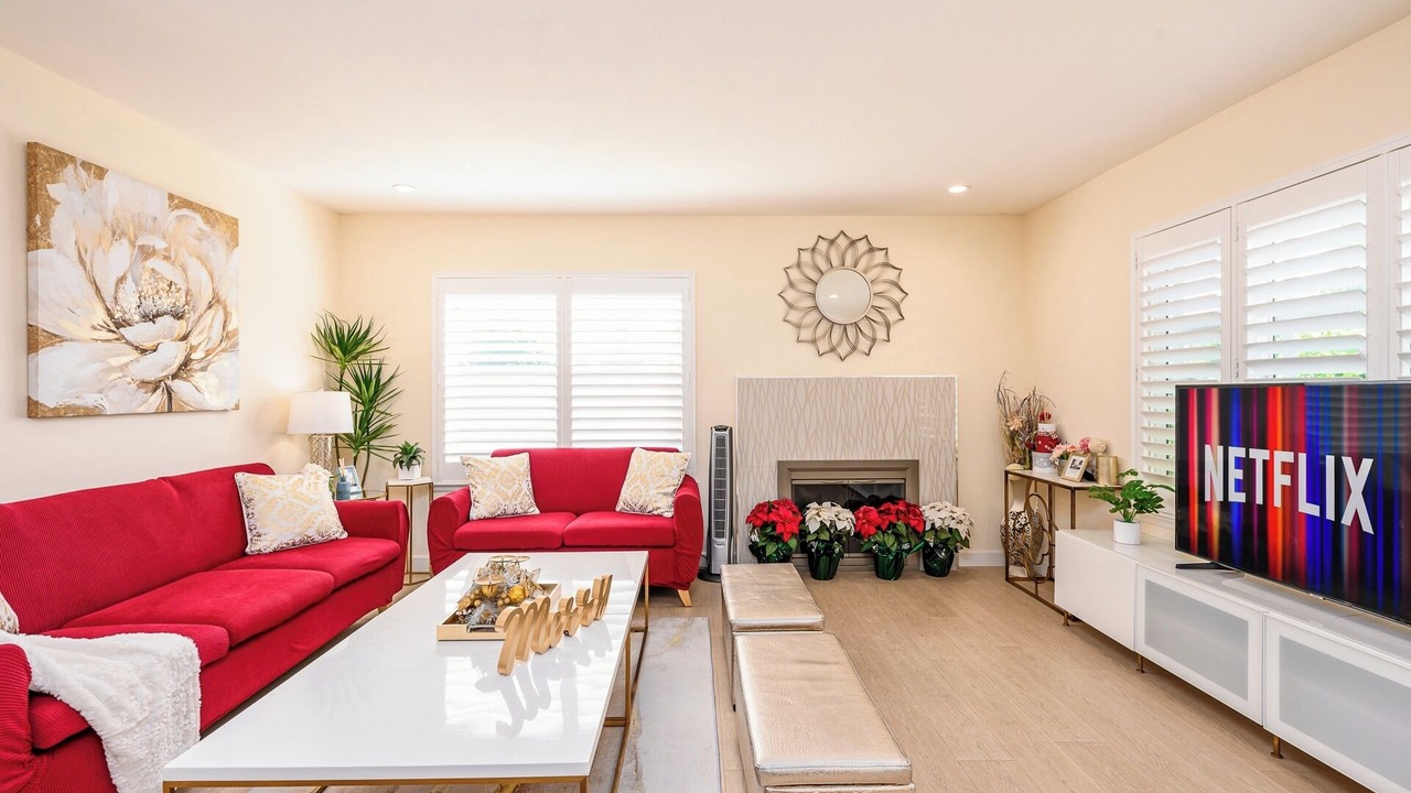 Photo of Livingroom in Hacienda Heights