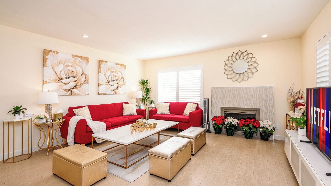 Photo of Livingroom in Hacienda Heights