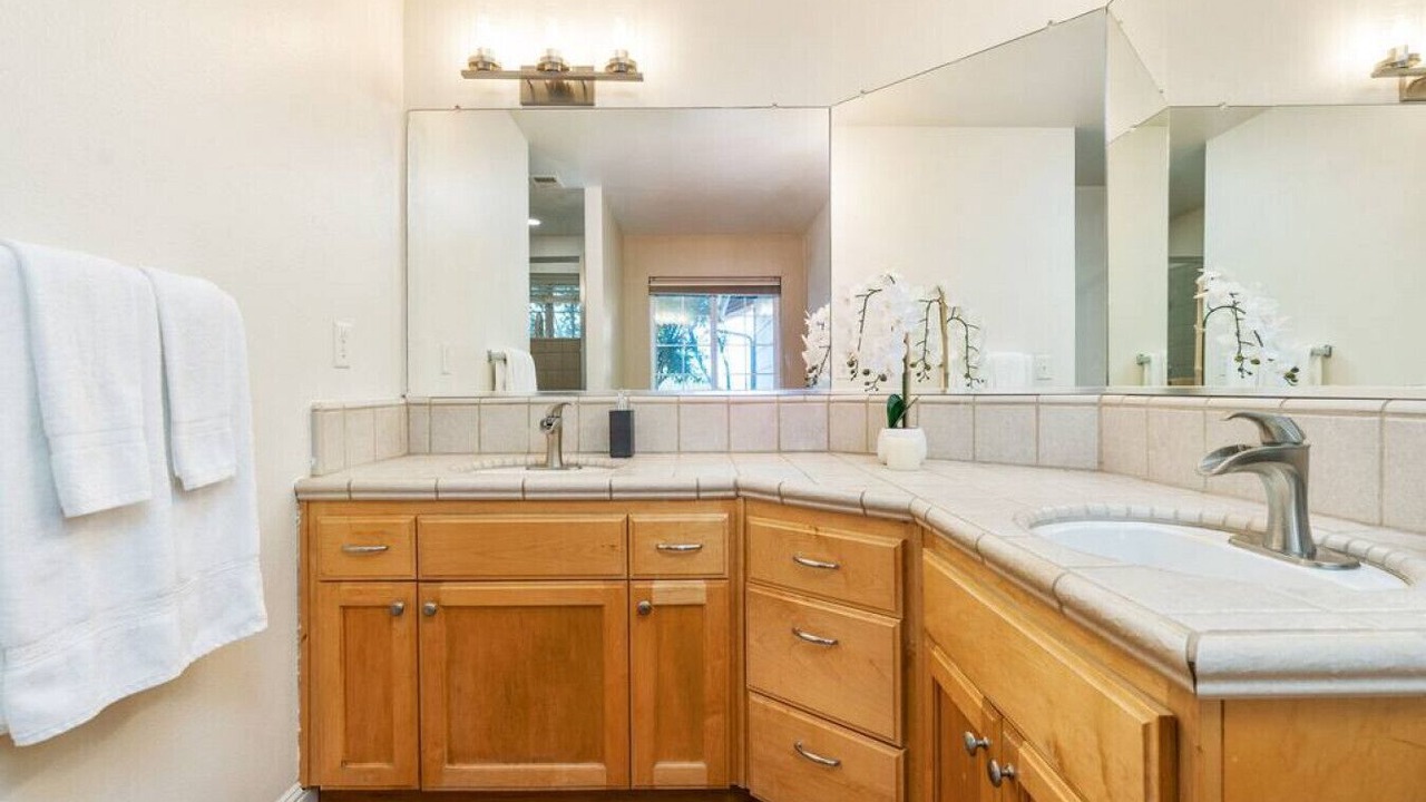 Photo of Bathroom in Mariposa