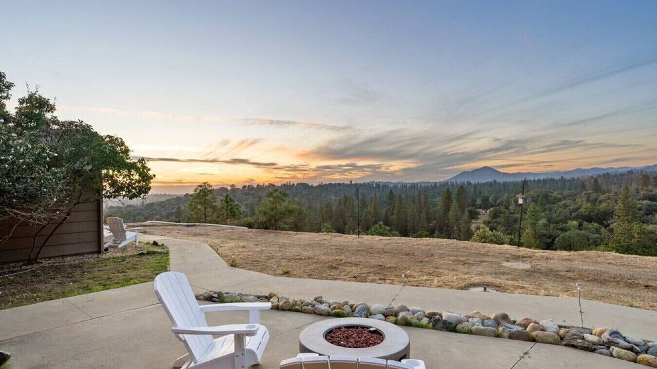 Photo of Outdoor in Mariposa