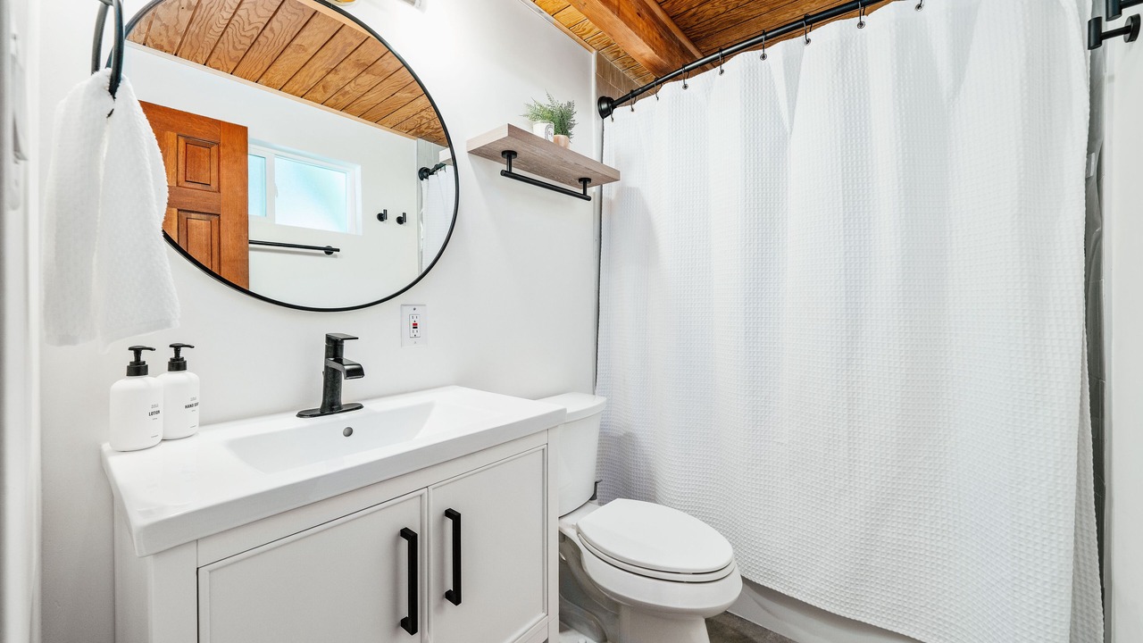 Photo of Bathroom in Crestline