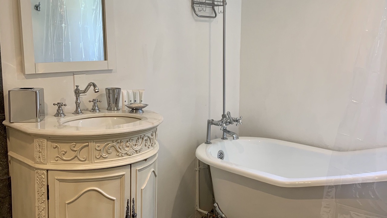Photo of Bathroom in Malibu