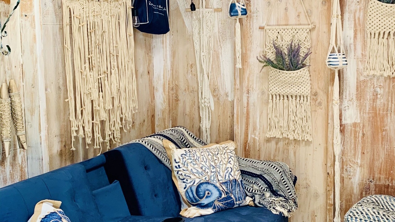 Photo of Livingroom in Malibu