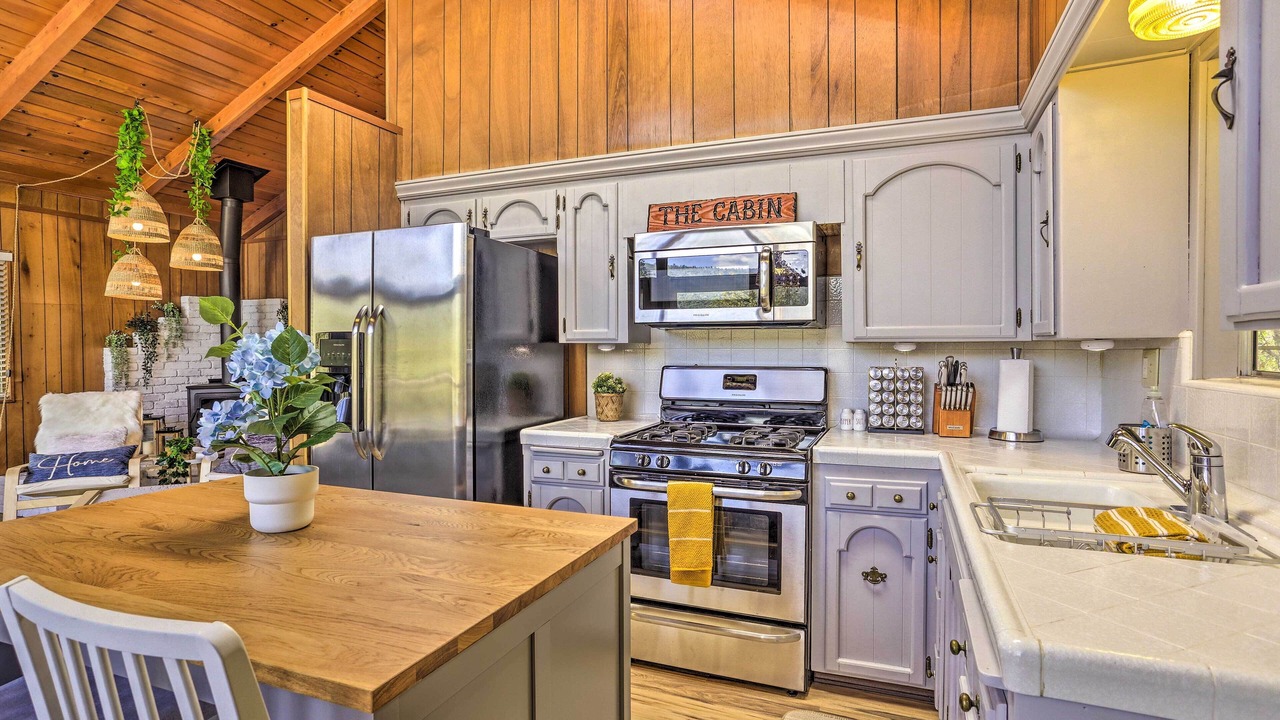 Photo of Kitchen in Yosemite Forks