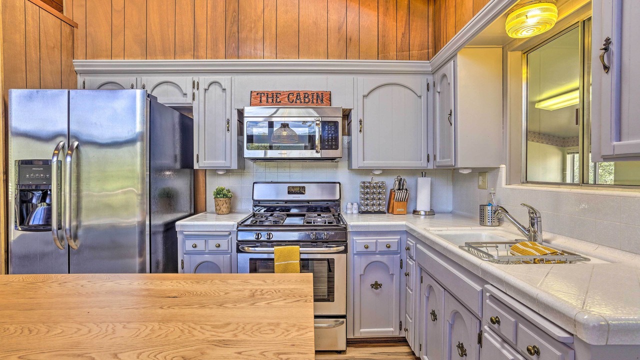 Photo of Kitchen in Yosemite Forks
