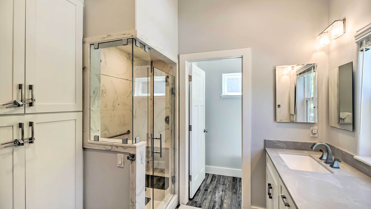 Photo of Bathroom in North Lakeport