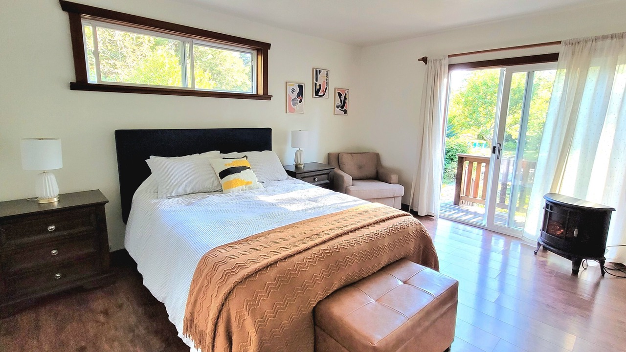 Photo of Bedroom in Fort Bragg