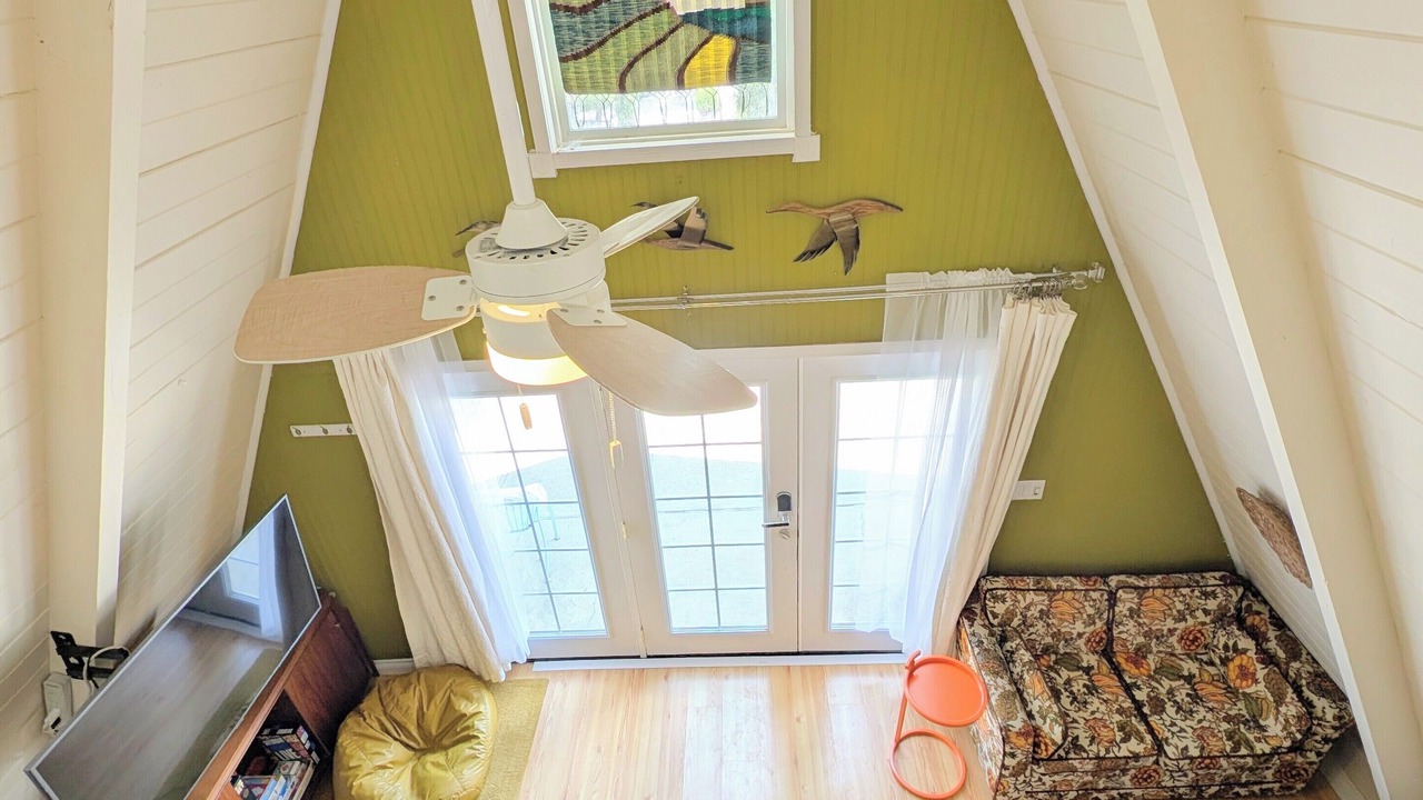 Photo of Livingroom in Bodfish