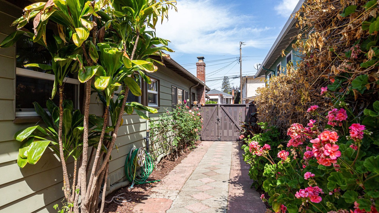Photo of Outdoor in Dimond