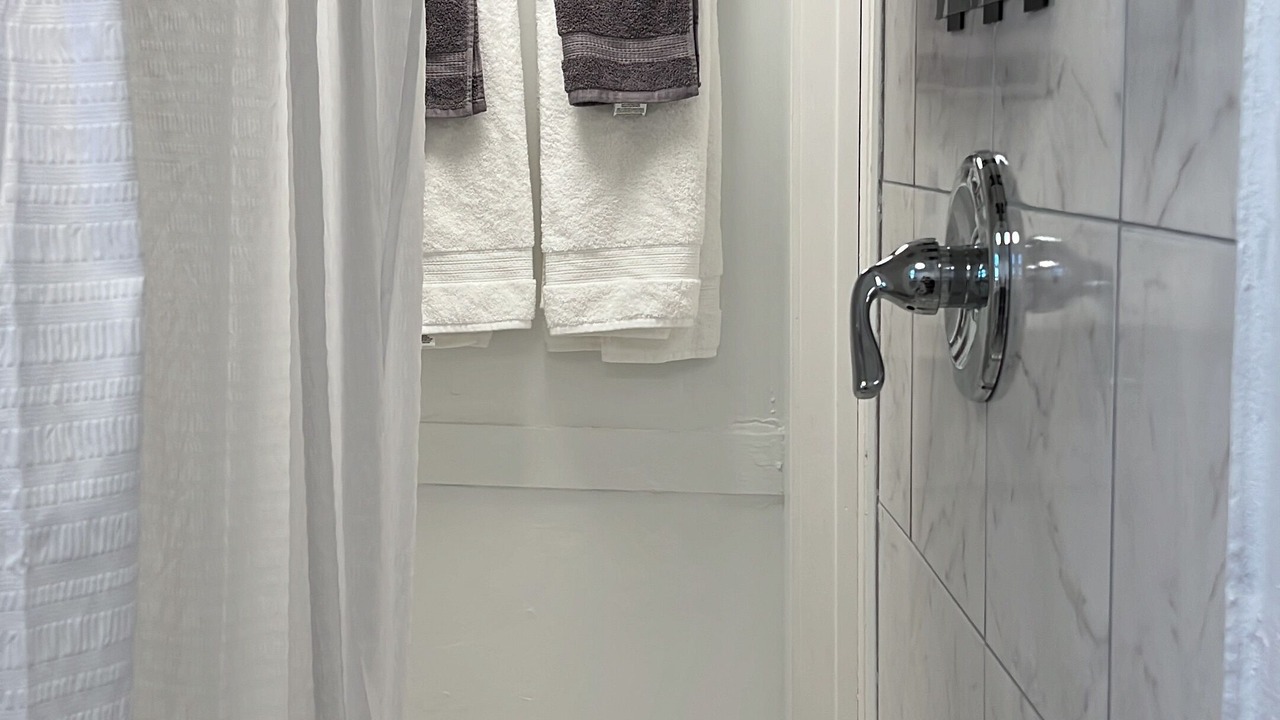 Photo of Bathroom in Sunset Park