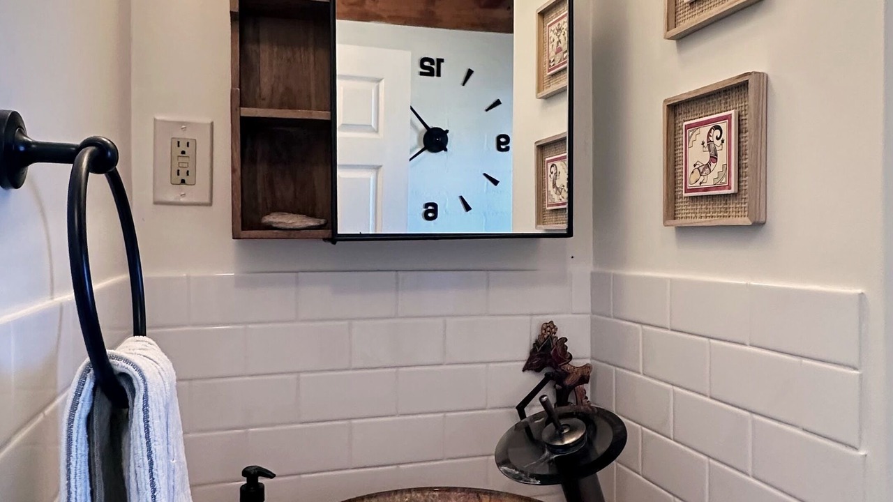 Photo of Bathroom in Landers