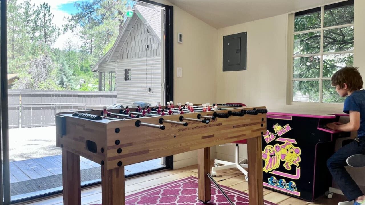 Photo of Bedroom in Wrightwood