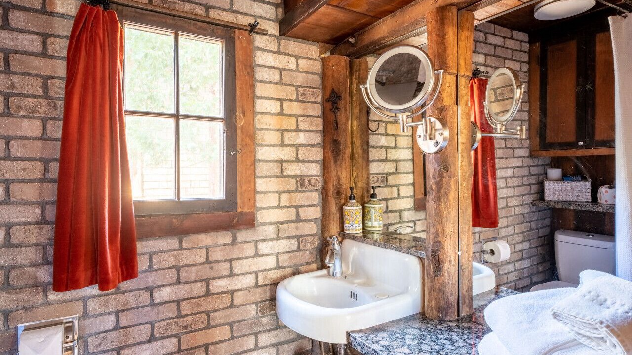 Photo of Bathroom in Wrightwood