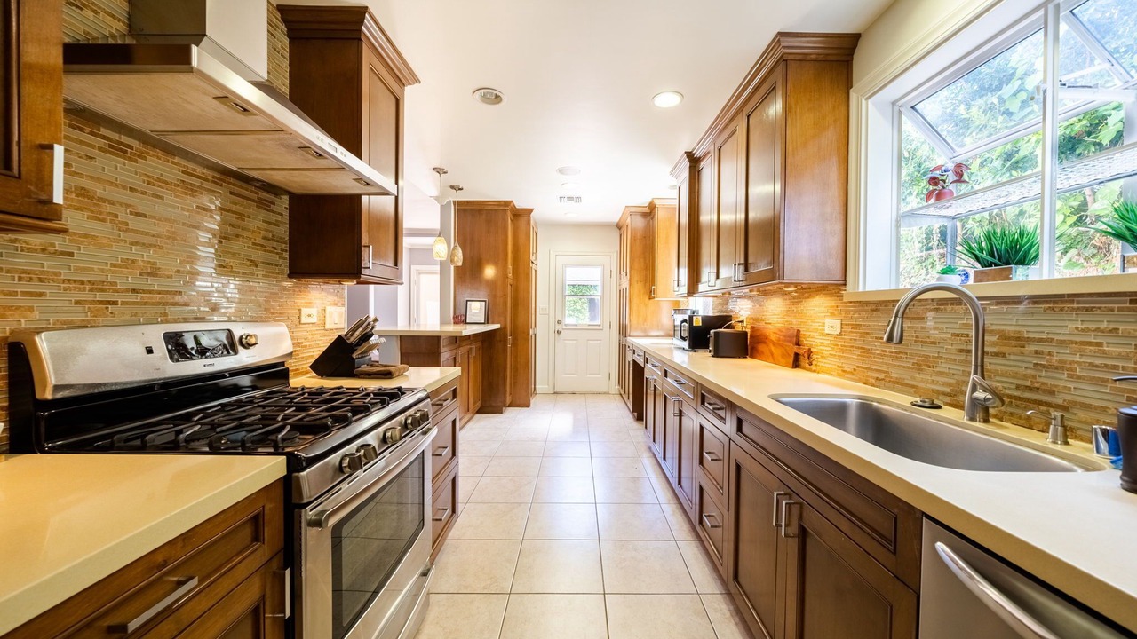 Photo of Kitchen in Sherman Oaks