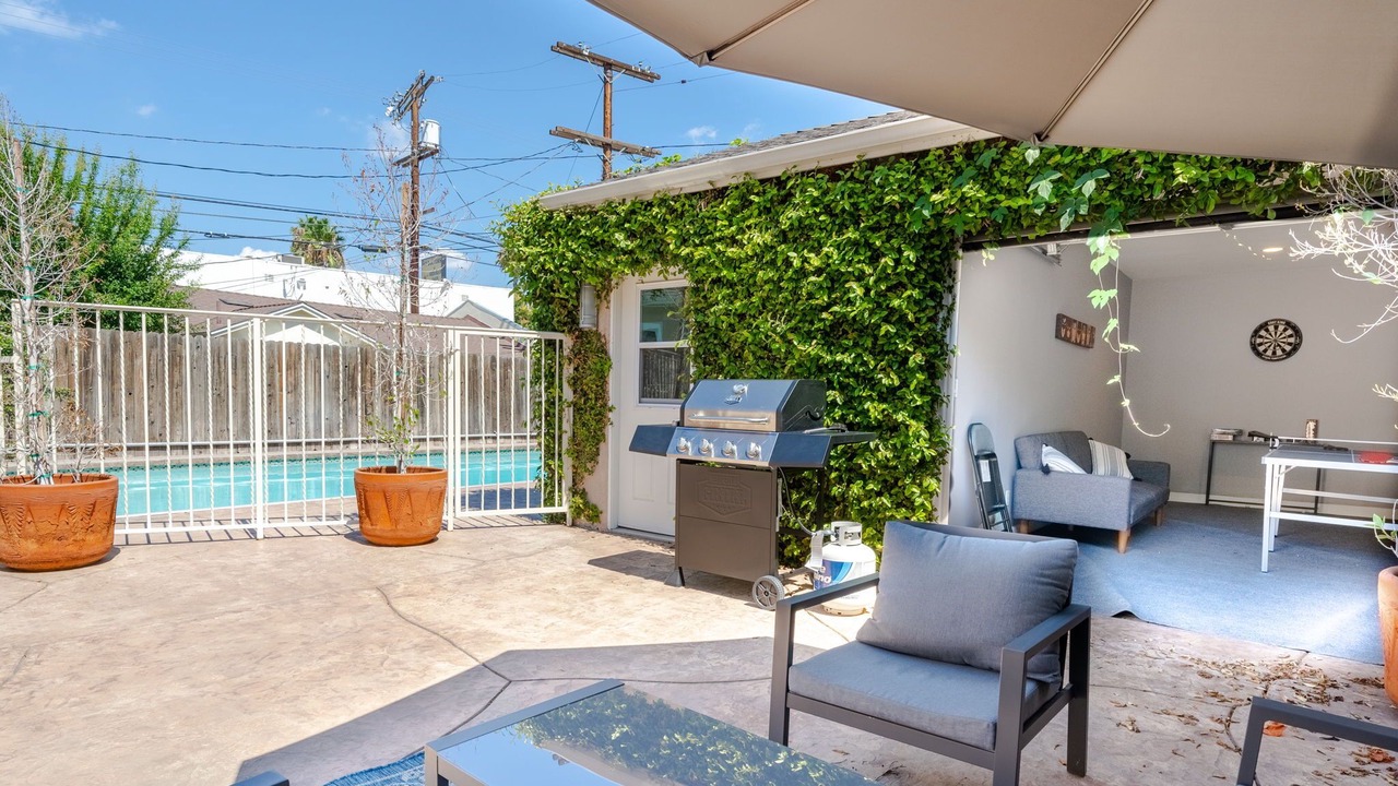 Photo of Outdoor in Sherman Oaks
