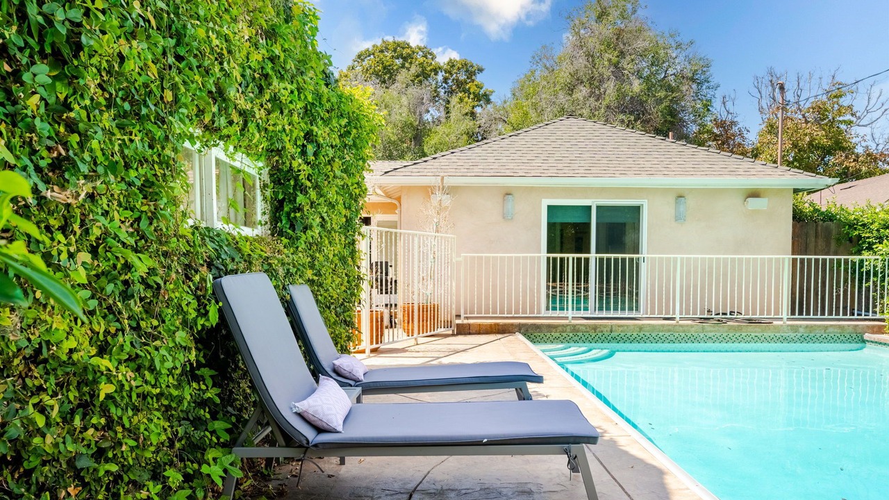 Photo of Outdoor in Sherman Oaks