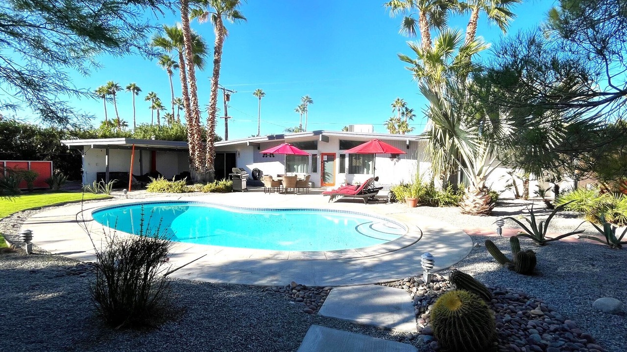Photo of Outdoor in Sunrise Vista Chino
