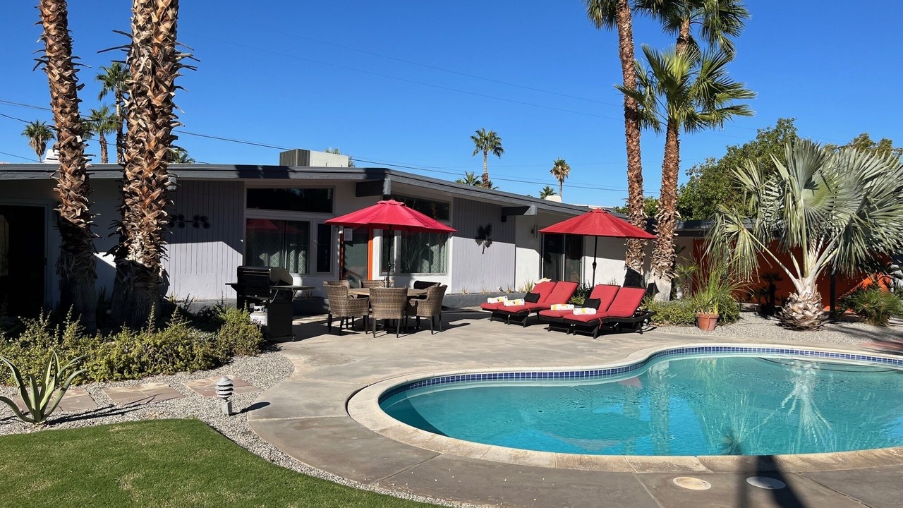 Photo of Outdoor in Sunrise Vista Chino