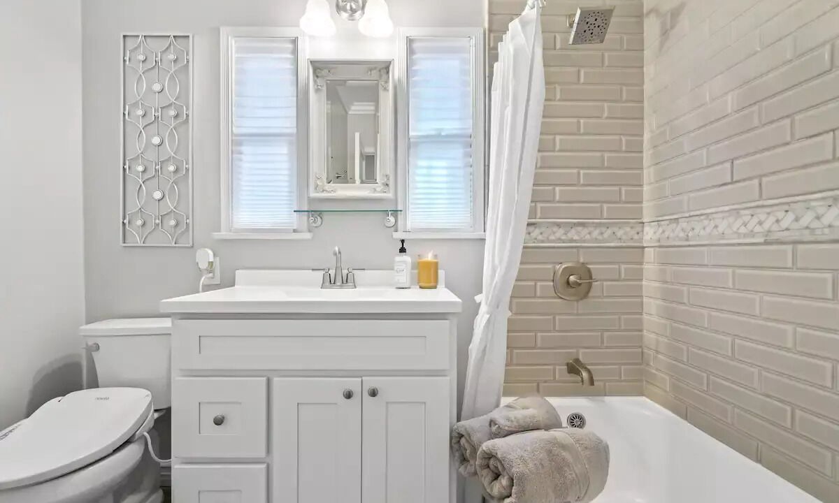 Photo of Bathroom in Monterey Park