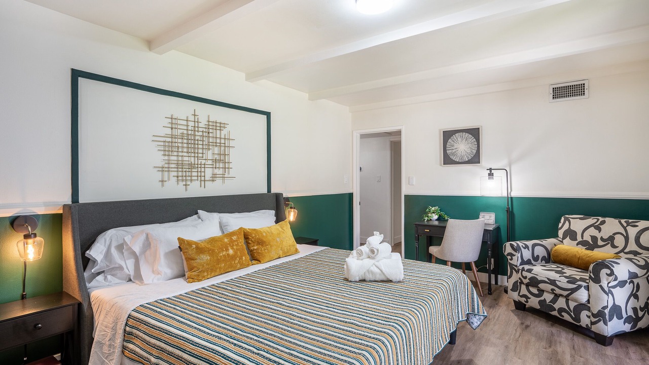 Photo of Bedroom in Walnut Valley