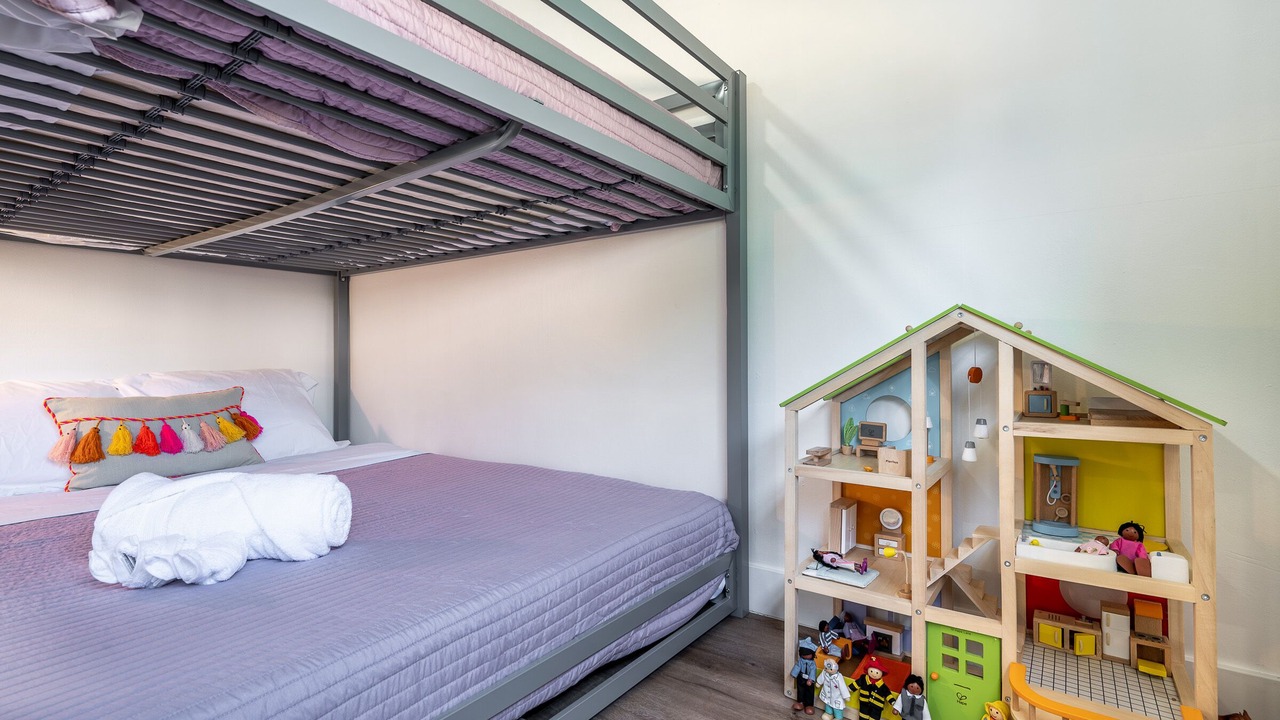 Photo of Bedroom in Walnut Valley
